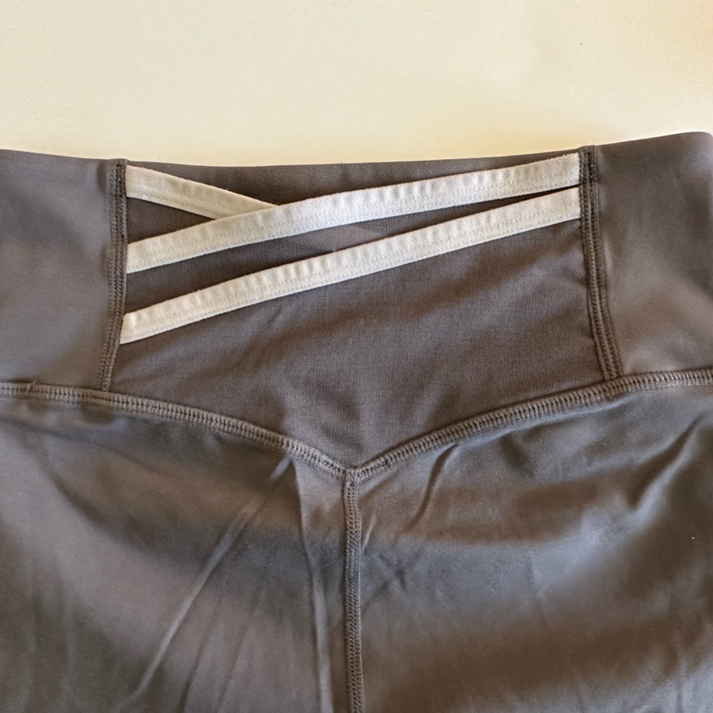 Fabletics Trinity Motion High-Waisted Pocket Legg… - image 5